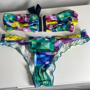 Hurley 2 piece bikini